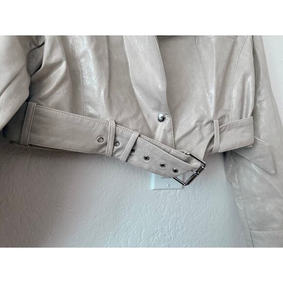 Lamarque Women's Katija Faux Leather Chic Cropped Coat Belted Waist Snap Closure - Picture 5 of 13